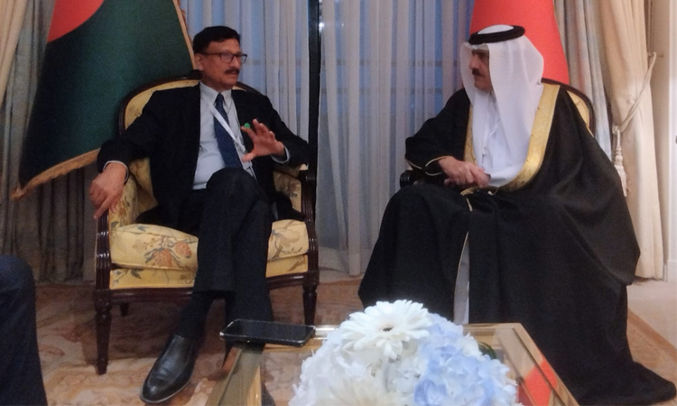 প্রবাসী ও বিনিয়োগে নতুন দিগন্ত: বাহরাইনের কাছে ভিসা সুবিধা চাইল বাংলাদেশ