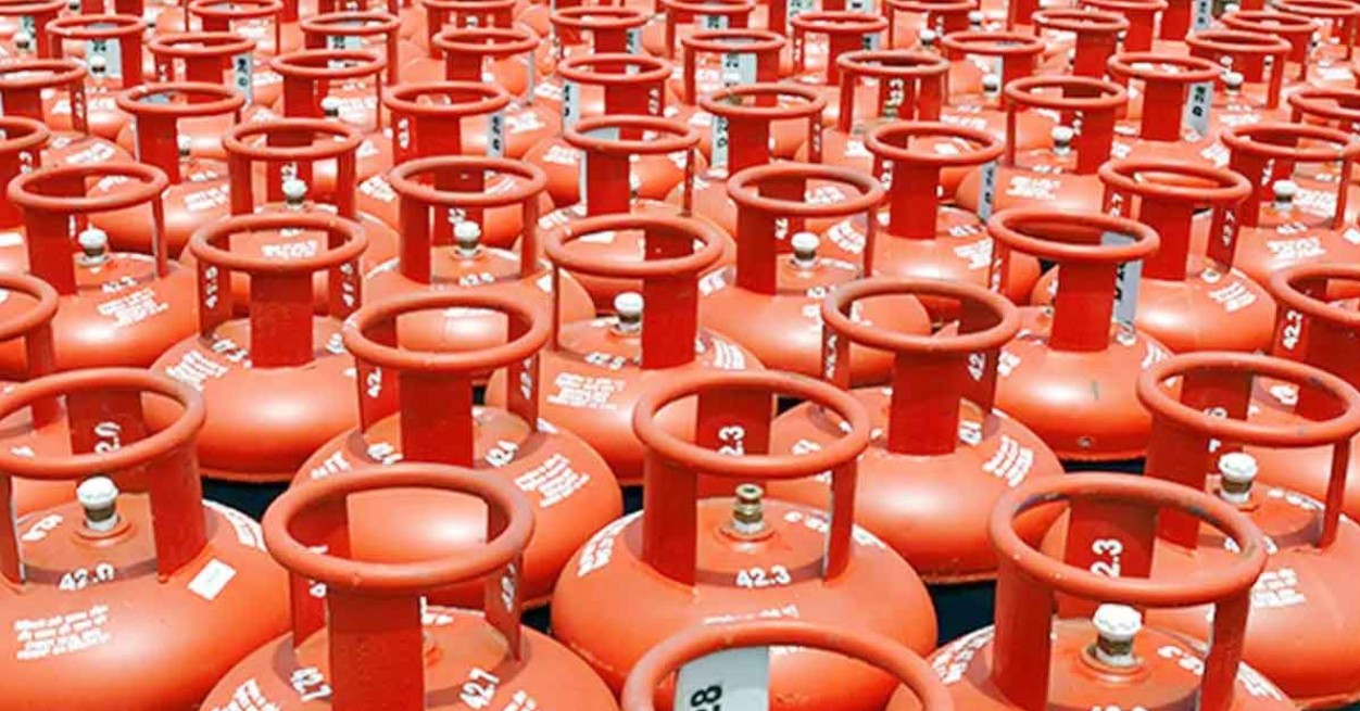 এলপি গ্যাস ও অটোগ্যাসে দাম কমানো হলো যত টাকা