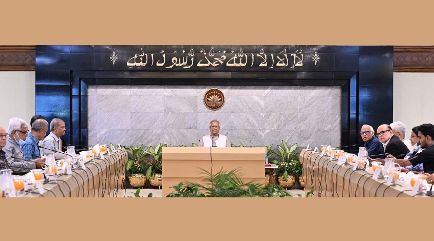 গণভোটের তারিখ নিয়ে রাজনৈতিক দলগুলোকে আল্টিমেটাম দিলো সরকার