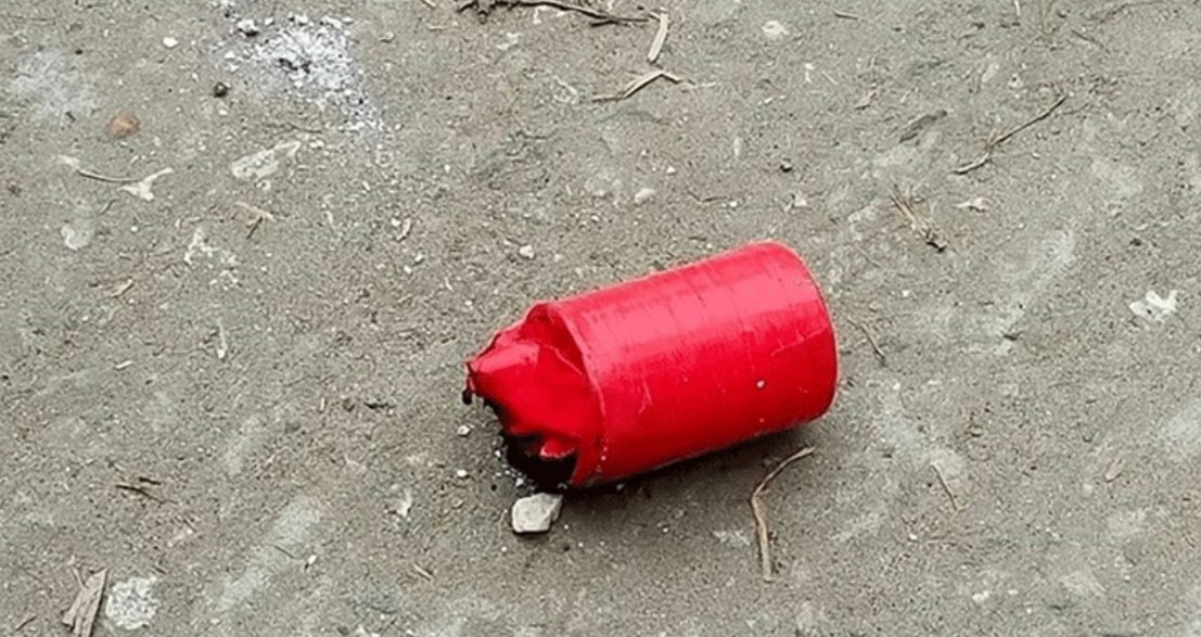 মোহাম্মদপুরে আতঙ্ক: প্রাণিসম্পদ উপদেষ্টার প্রতিষ্ঠান লক্ষ্য করে ককটেল হামলা