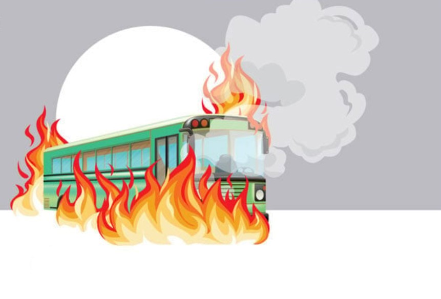 রাজধানীসহ ৫ জায়গায় অগ্নিসংযোগ লেগুনা-পাজেরোসহ একাধিক যানবাহনে আগুন