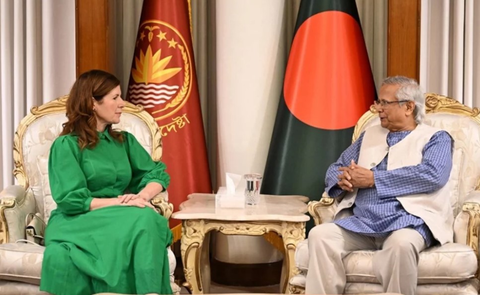 আওয়ামী লীগ নির্বাচনে অংশ নিতে পারবে না: প্রধান উপদেষ্টা ড ইউনূস