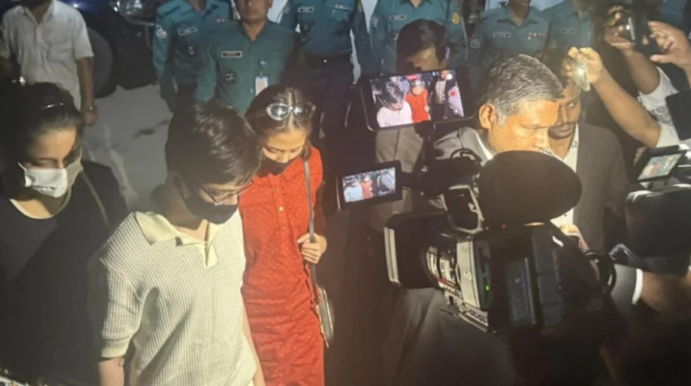 প্রাণনাশের হুমকির অভিযোগে মামলা, আদালতে আত্মসমর্পণ করলেন মেহজাবীন