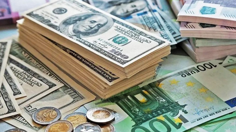 টাকার মান ও ভিনদেশি মুদ্রার লেনদেন নিয়ে শুক্রবারের বাজার দর