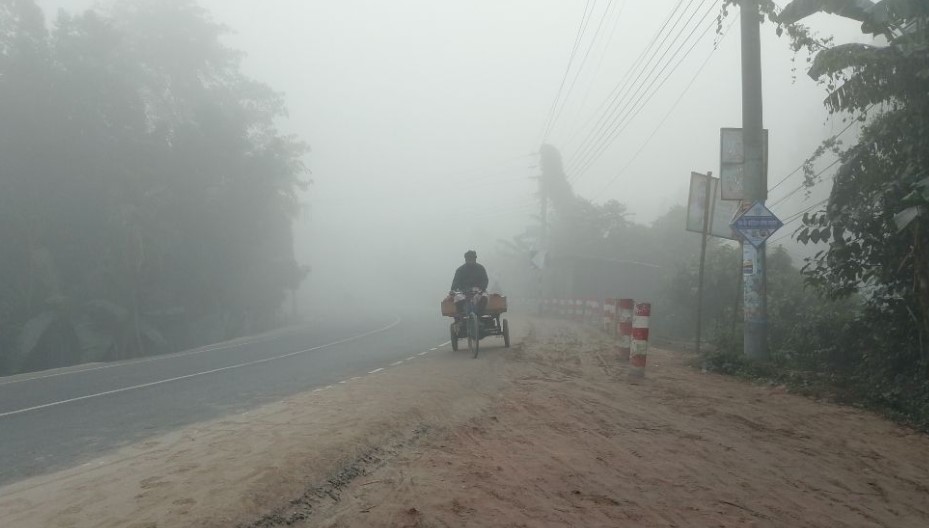 কুড়িগ্রামে হাড়কাঁপানো শীতে জনজীবন বিপর্যস্ত