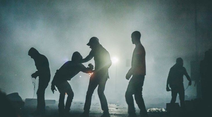 বড় ভাইদের প্রশ্রয়ে চট্টগ্রামে ভিন্ন নামে কিশোর গ্যাংয়ের তাণ্ডব ও আতঙ্ক