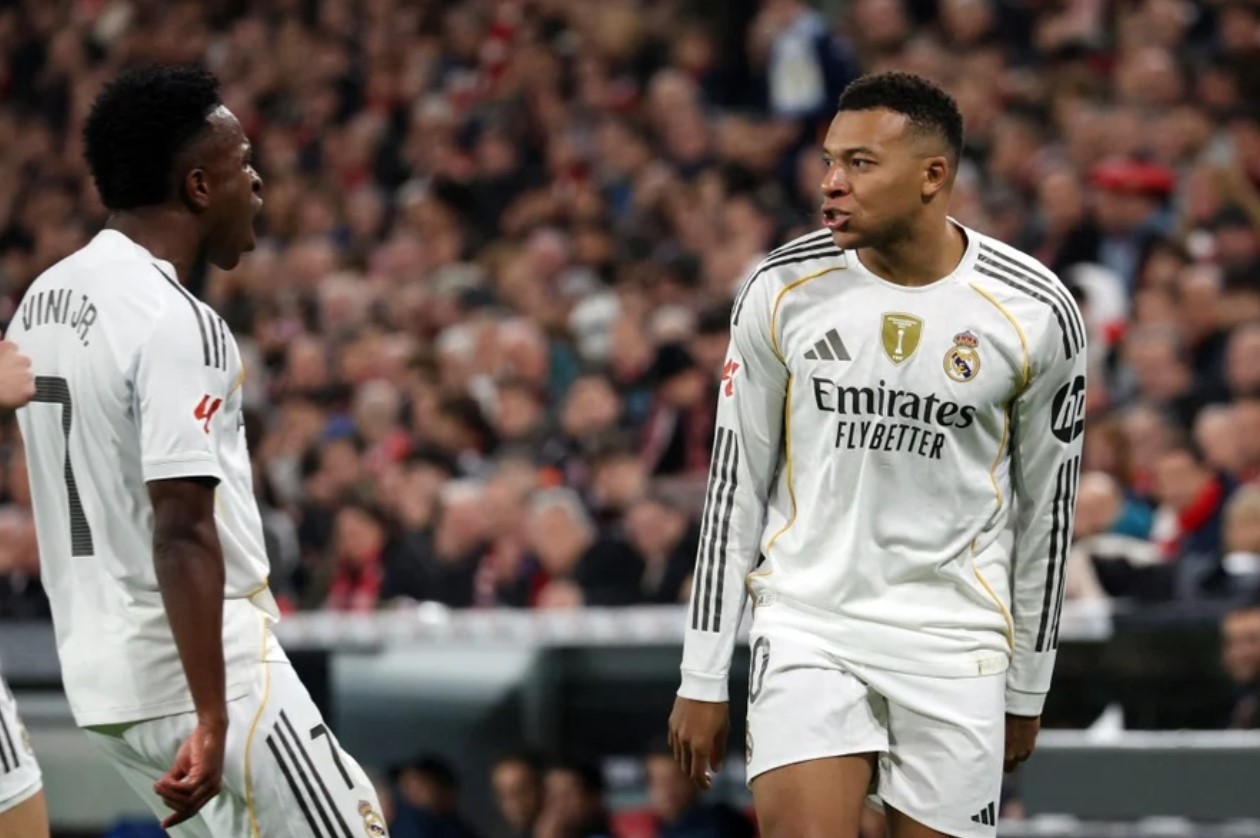 শৈশবের নায়কের রেকর্ড ভাঙার দ্বারপ্রান্তে এমবাপে: আজ রাতে নতুন ইতিহাসের হাতছানি