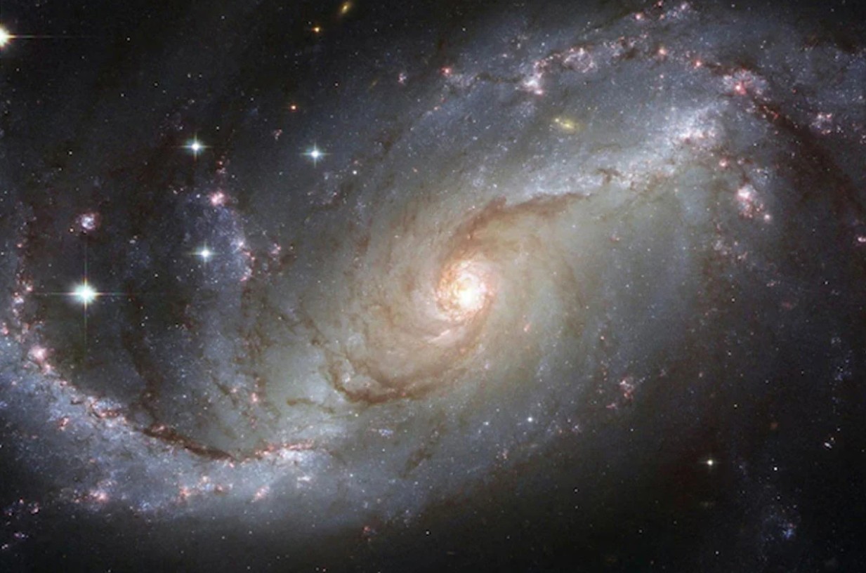 মহাবিশ্বের প্রসারণে নতুন সংকট: হাবল টেনশন