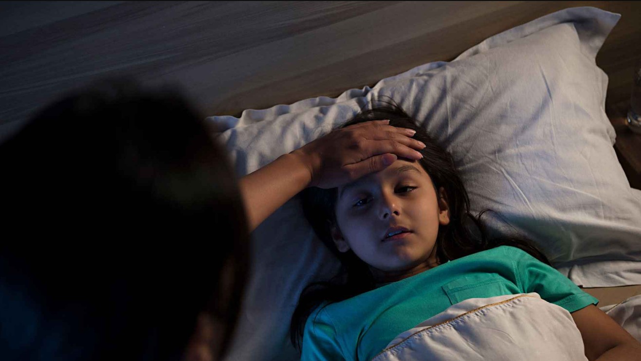 শীতে শিশু অসুস্থ হচ্ছে? কোন রোগ কীভাবে চিনবেন