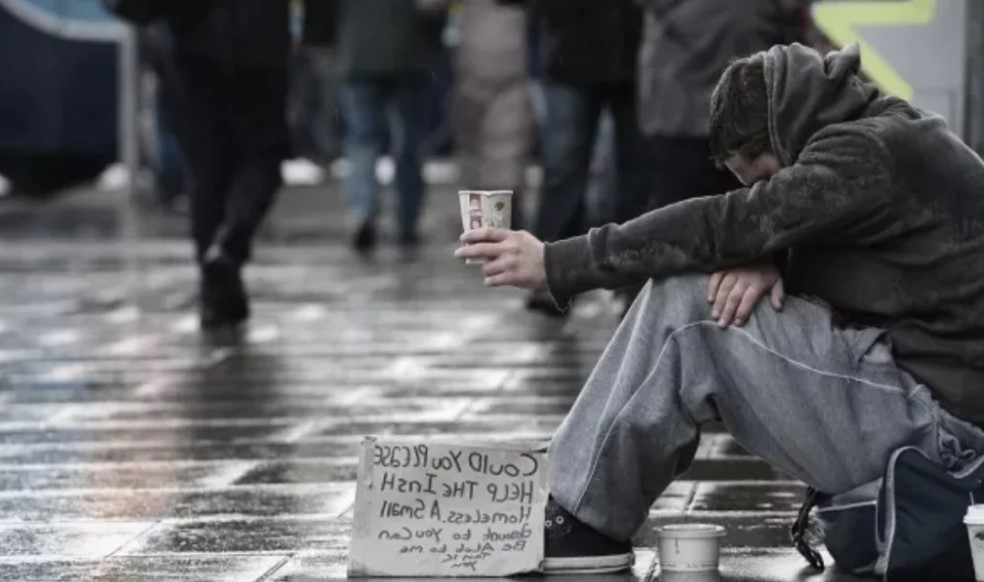 ওমরাহ ভিসায় গিয়ে ভিক্ষা: পাকিস্তানের ভাবমূর্তি সংকট