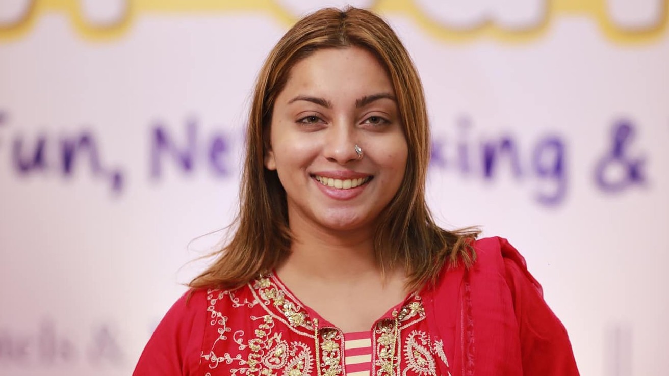 হাদির আসনে নির্বাচনে নামছেন যিনি