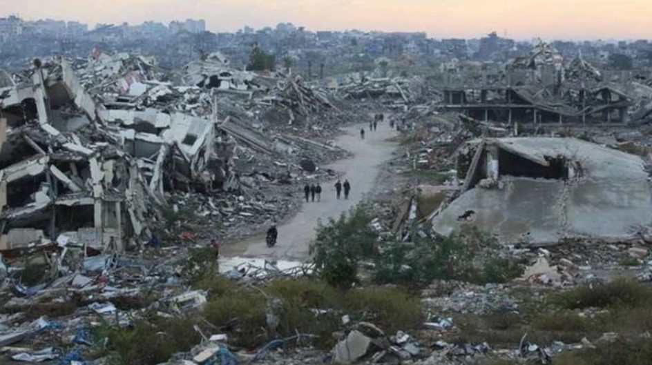 গাজায় ভঙ্গুর যুদ্ধবিরতি: ইসরাইলি গোলার আঘাতে ঝরল প্রাণ