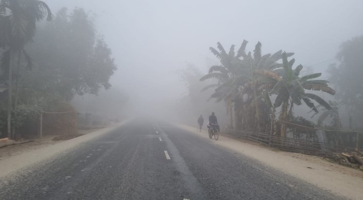 হাড়কাঁপানো শীতে কাঁপছে পঞ্চগড়