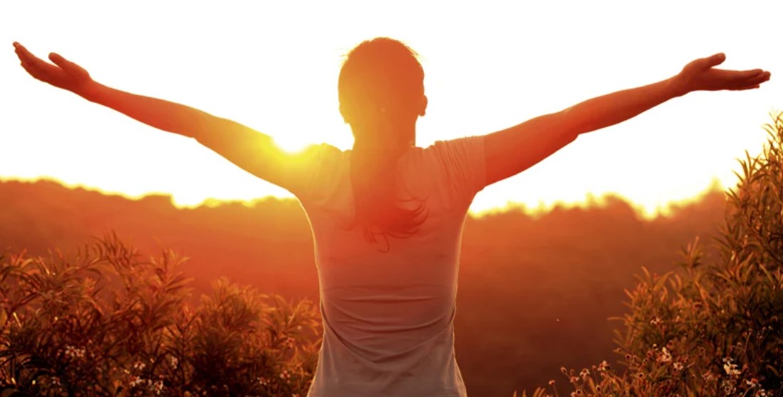 হাড়ের শক্তি ও রোগ প্রতিরোধে রোদের জাদুকরী উপকারিতা