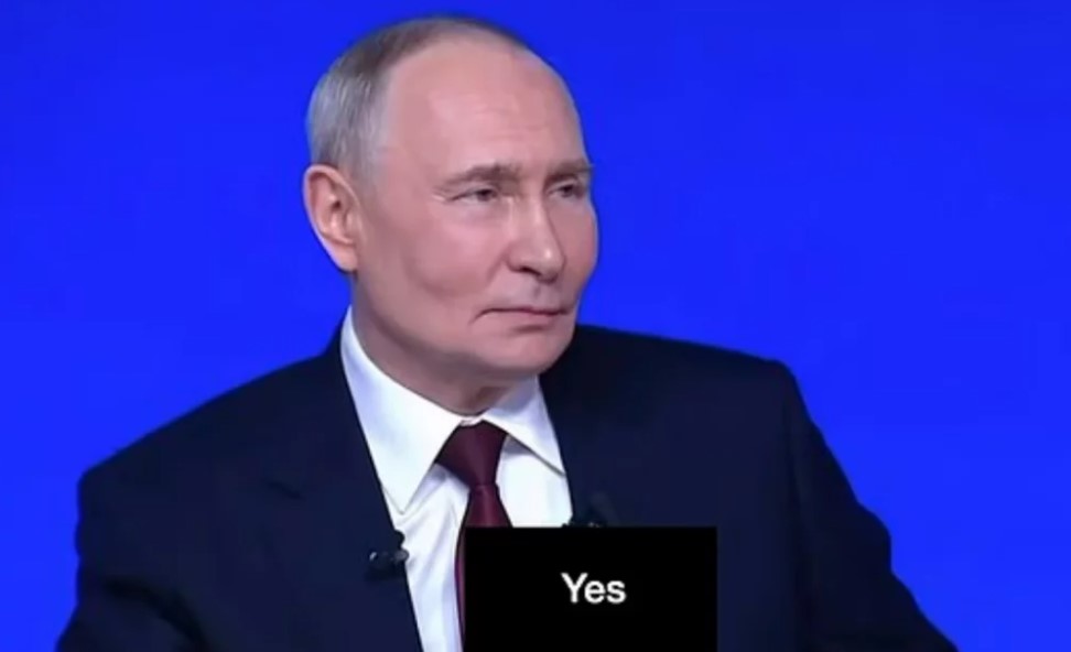 পুতিনের প্রেমের কবুলনামা: কার প্রেমে মজেছেন রুশ প্রেসিডেন্ট?