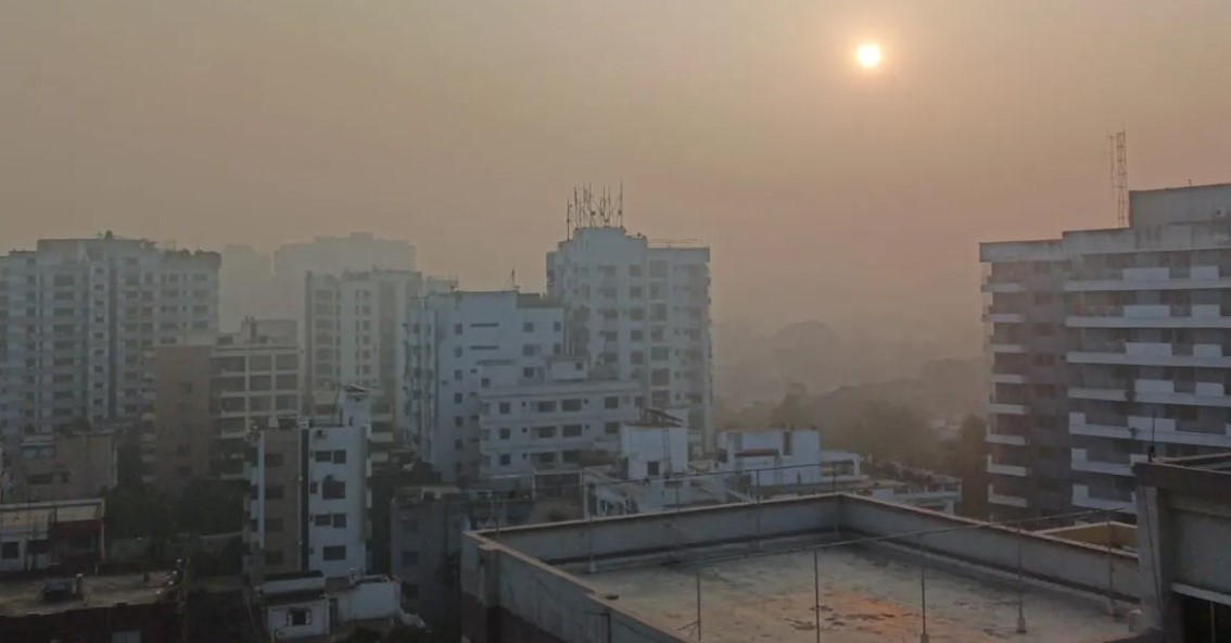 বদলে যাচ্ছে ঢাকার আবহাওয়া,শীত নিয়ে অধিদপ্তর যা জানাল 