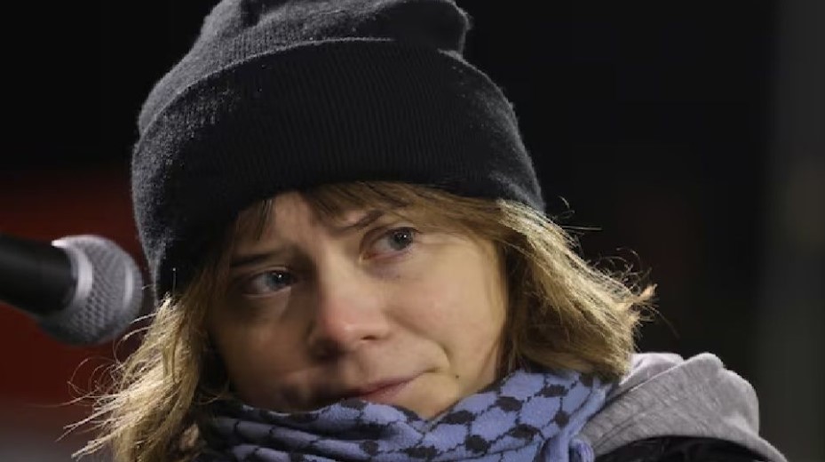 ব্রিটেনে গ্রেপ্তার হলেন গ্রেটা থুনবার্গ