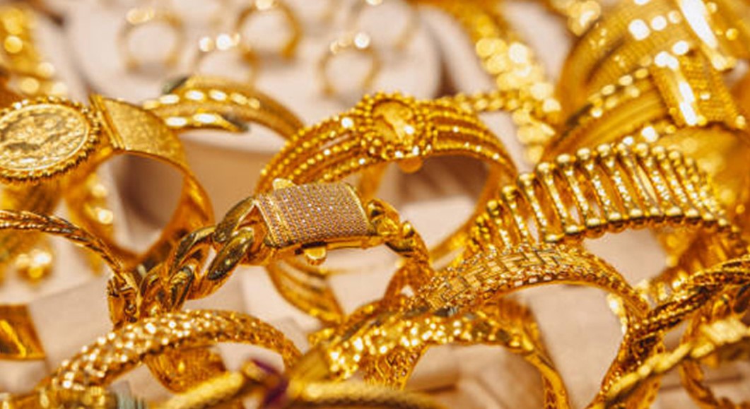 স্বর্ণের বাজারে আগুন: আজ ইতিহাসের দামী সোনা কিনবেন ক্রেতারা