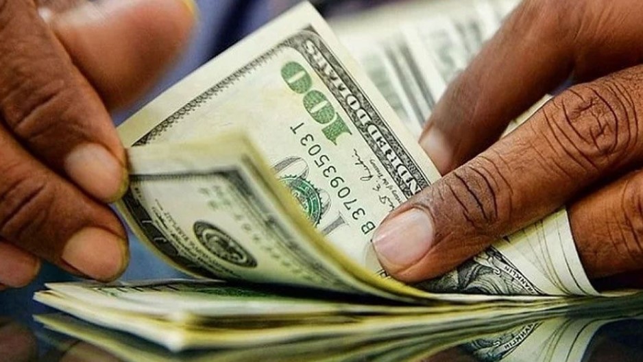 প্রবাসীদের অবিশ্বাস্য সাড়ায় রেমিট্যান্সের বন্যায় ভাসছে দেশ