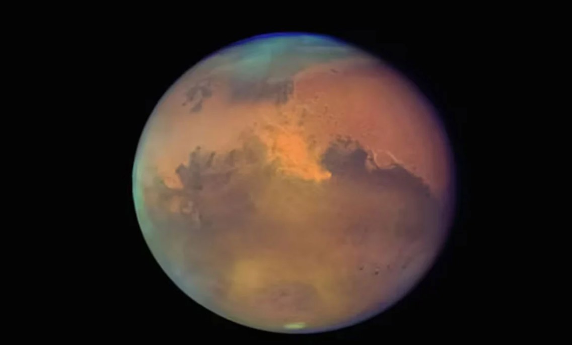 পৃথিবী থেকে সাহায্য ছাড়াই মঙ্গলে থাকা সম্ভব: বিজ্ঞানীদের অবিশ্বাস্য দাবি