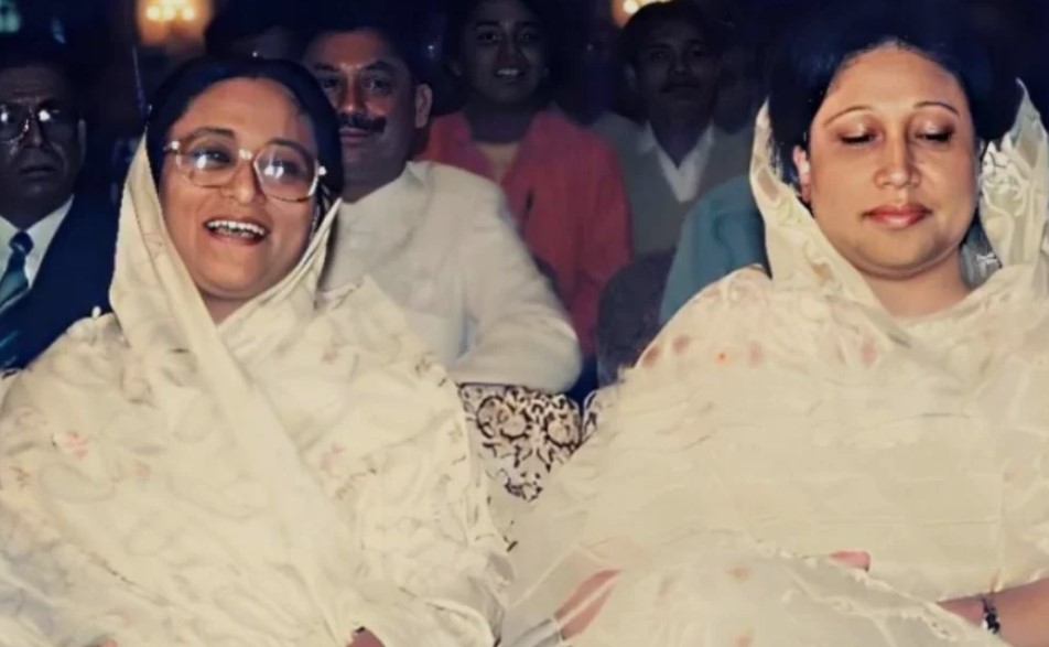 গণতন্ত্রে তাঁর অবদান অপরিসীম: খালেদা জিয়ার প্রয়াণে শেখ হাসিনার বিশেষ বার্তা