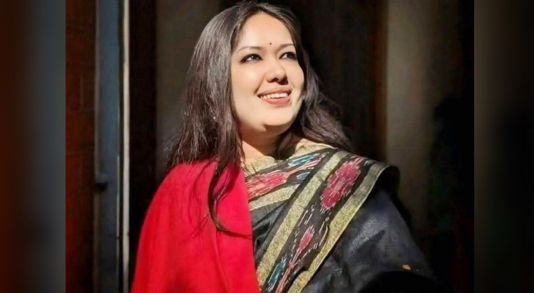 দল থেকে ছিটকে গেলেন রুমিন ফারহানা