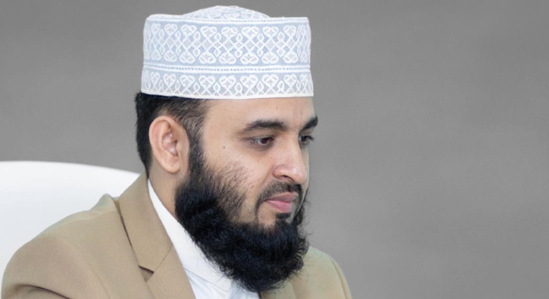 এর চেয়েও বহুগুণ বিকট আওয়াজ তোমাকে দিশেহারা করার অপেক্ষায়: আজহারী