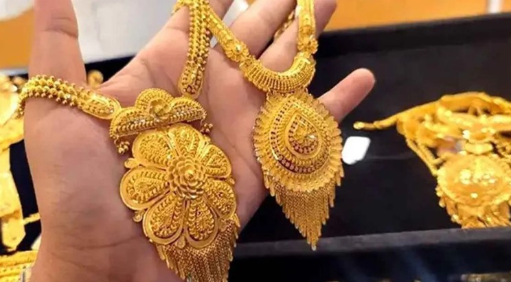 গয়না কেনার আগে দেখে নিন আজ কত দামে স্বর্ণ বিক্রি হচ্ছে দেশে
