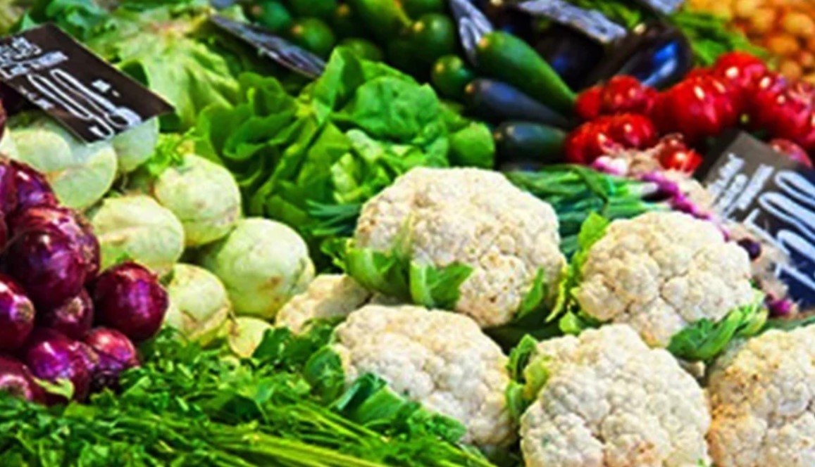 শীতে ত্বক সজীব রাখাতে যা খাবেন