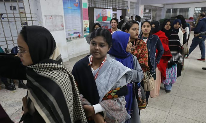ভিপি পদে লড়াই করছেন ১২ জন: জকসু নির্বাচনে কার গলায় উঠবে জয়ের মালা?