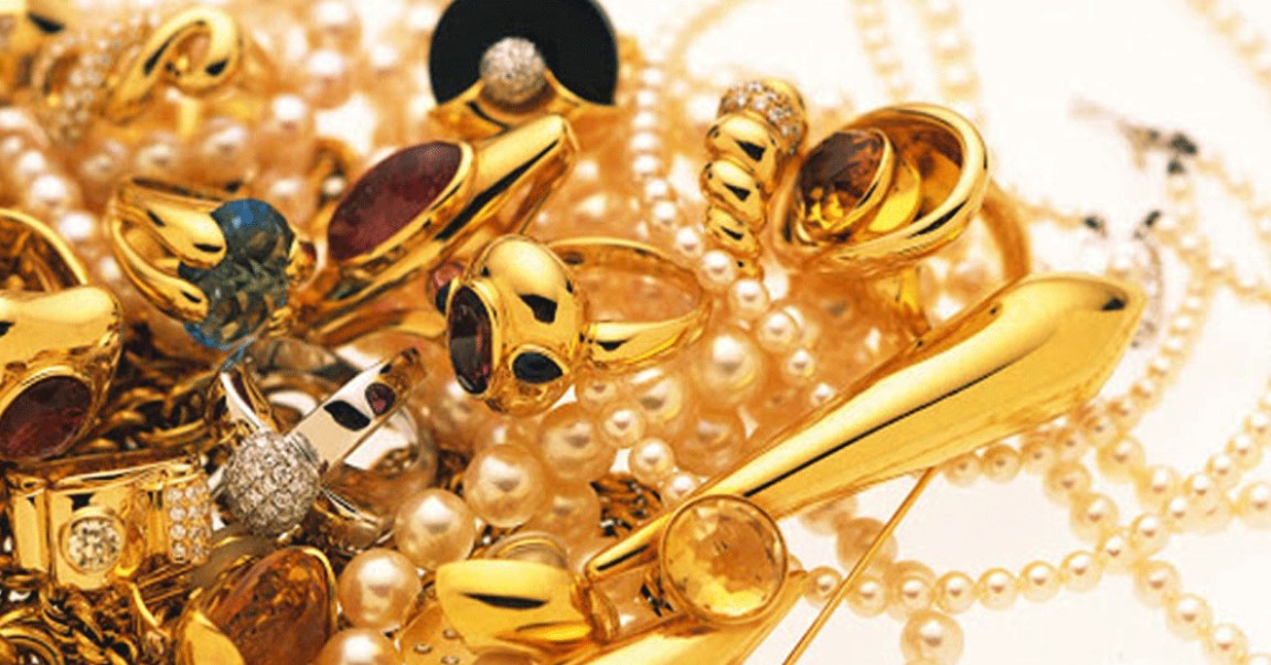 বিশ্ববাজারে কেন কমল স্বর্ণের দাম? মার্কিন ডলারের দাপটে বিনিয়োগকারীদের দ্বিধা