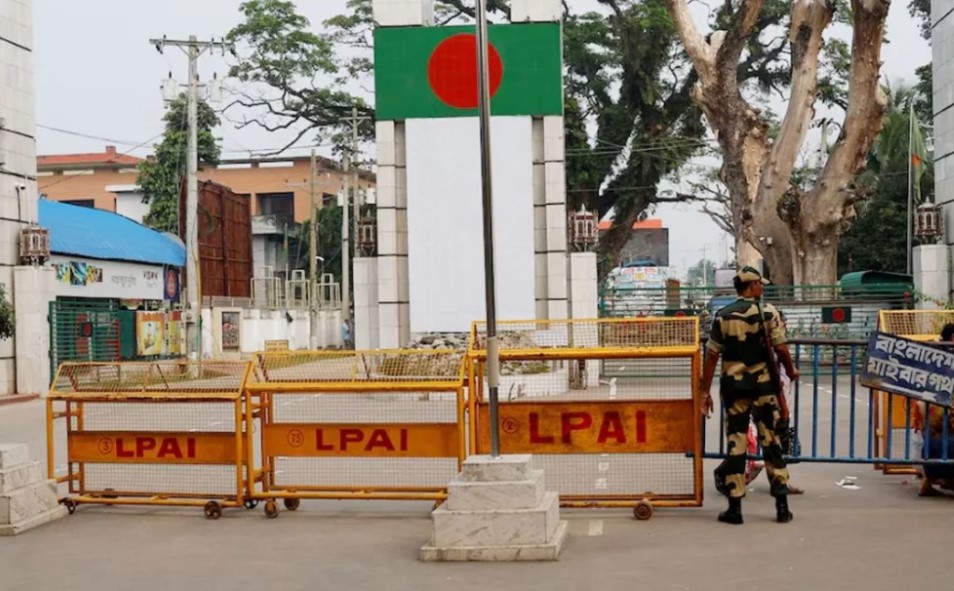 ভারতের ৩ শহরে বাংলাদেশি পর্যটক ভিসা সীমিত ঘোষণা