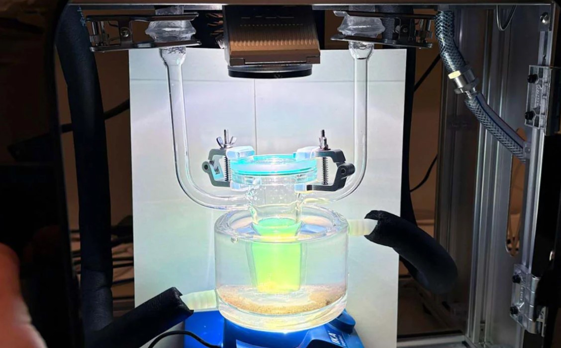 জ্বালানি সংকটে নতুন আশার আলো! সূর্য আর পানিতেই বাজিমাত বিজ্ঞানীদের