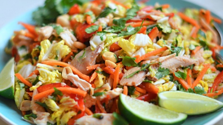 সালাদে যে সবজিটি যোগ করলে লিভার থাকবে চর্বিমুক্ত