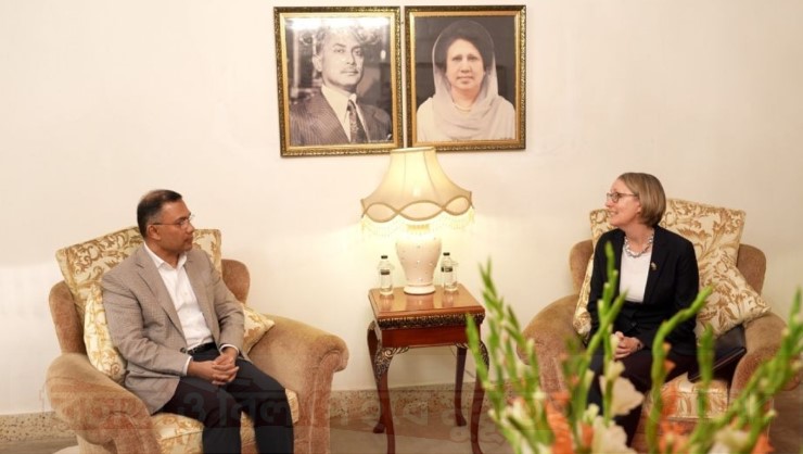 নেপাল, ভুটান ও যুক্তরাজ্যের প্রতিনিধিদের সঙ্গে বিএনপির শীর্ষ নেতাদের বৈঠক