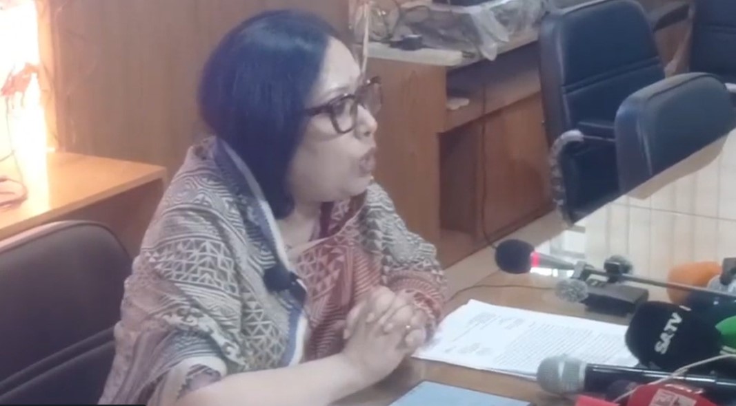 আচরণবিধি লঙ্ঘন নয়, ওটা ছিল প্রতিবাদের বৃদ্ধাঙ্গুলি: রুমিন ফারহানা