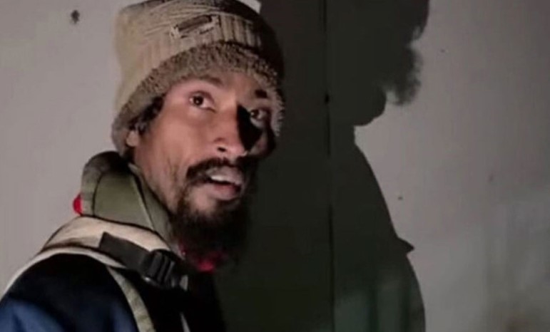 পুলিশের পোশাকেই খুনের নেশা ঘাতক