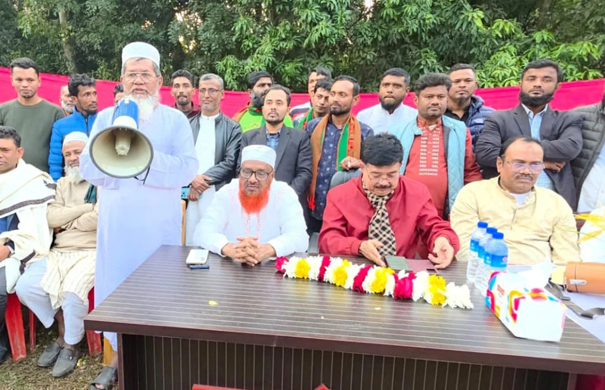 ছেলের মার্কা শাপলা কলি, বাবার আহ্বান ধানের শীষে