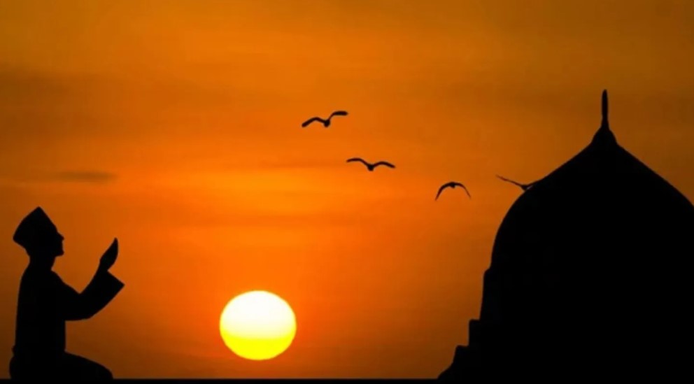 আজ শনিবারের নামাজের সময়সূচি: জেনে নিন আপনার এলাকার ওয়াক্ত