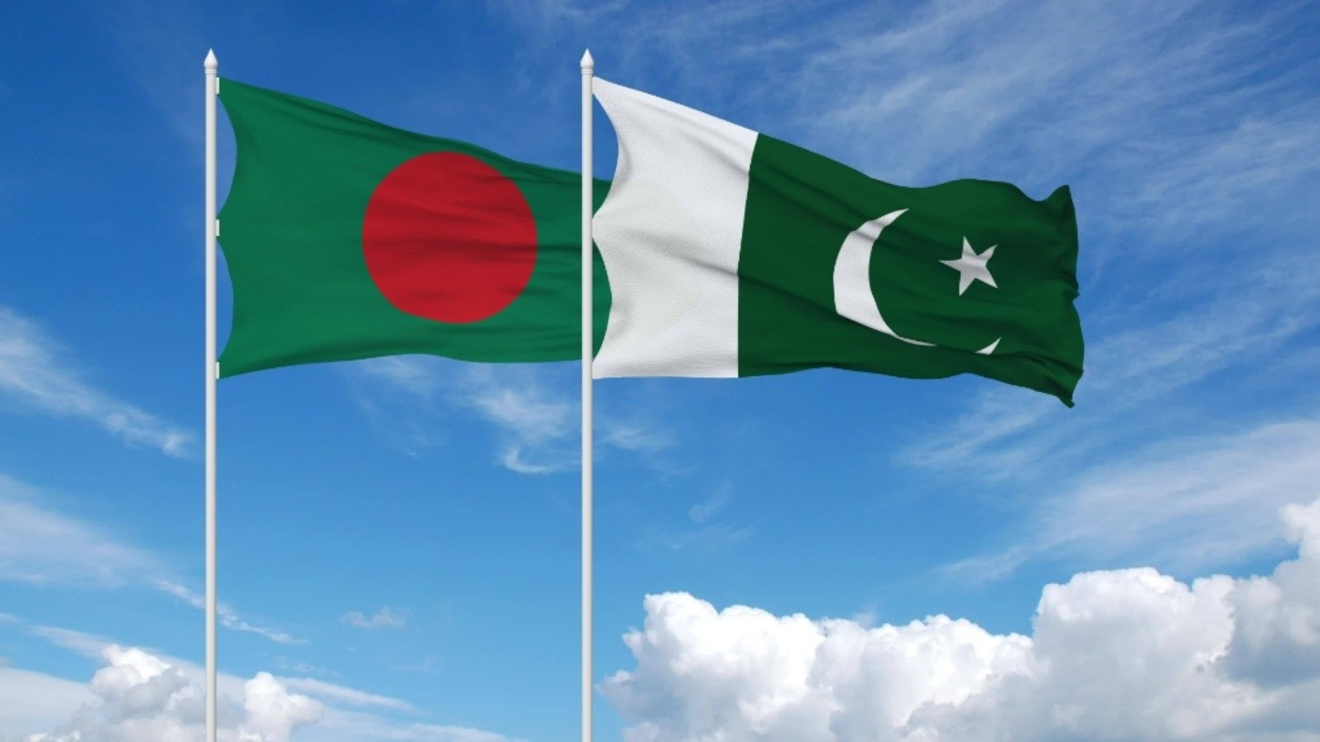 বাংলাদেশের পাশে দাঁড়াতে পাকিস্তানকে আহ্বান