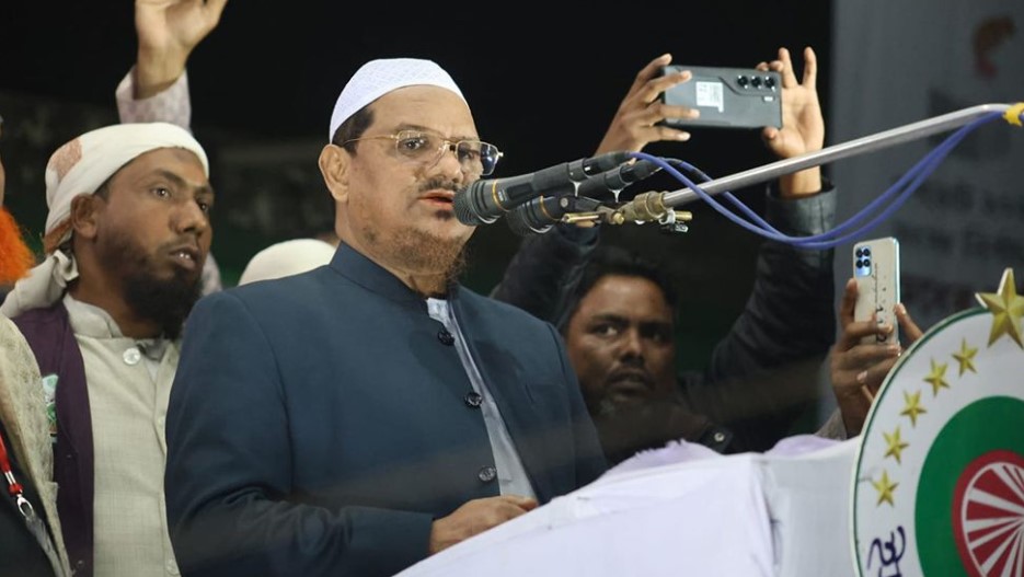 ইসলামের পক্ষের একমাত্র বাক্স হাতপাখা: চরমোনাই পীর