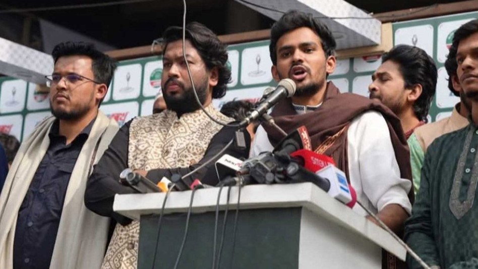 বিদেশের অতিথি পাখিদের আর ভোট নয়: আসিফ মাহমুদ