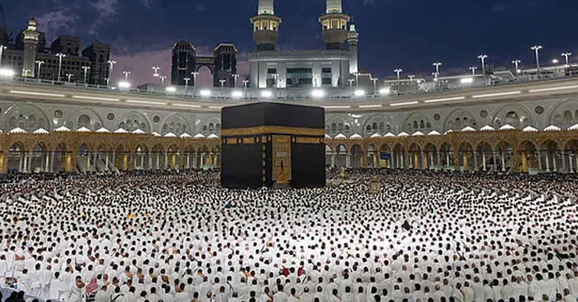 হাজিদের অধিকার রক্ষায় কঠোর সৌদি আরব: ওমরাহ এজেন্সির চুক্তি স্থগিত নিয়ে তোলপাড়