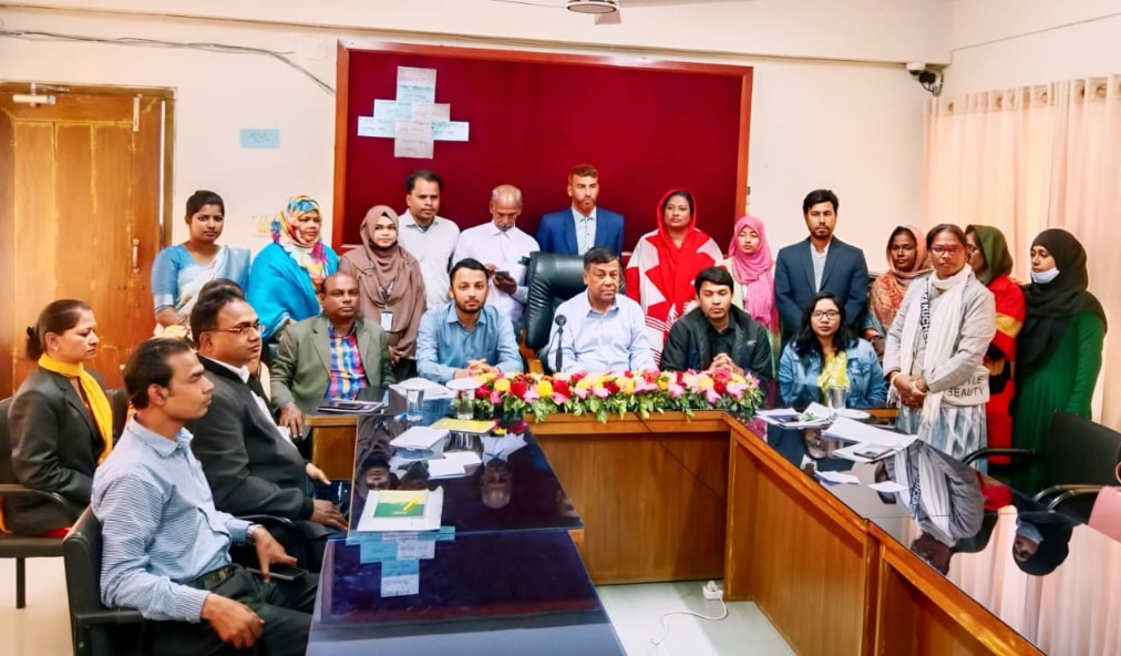 সাতক্ষীরায় জেন্ডার সংবেদনশীল নির্বাচন নিশ্চিতকরণে দিনব্যাপী প্রশিক্ষণ অনুষ্ঠিত