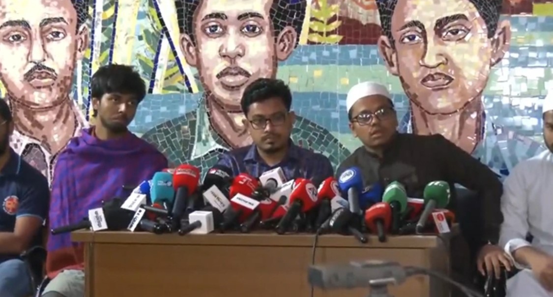 ফের রাজপথে নামার হুঁশিয়ারি দিলেন ডাকসু ভিপি