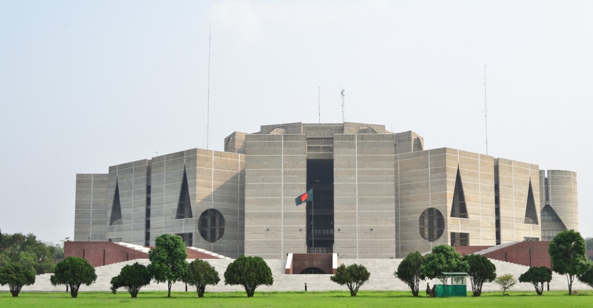 জাতীয় নির্বাচনে বিপুল জয়ের পর এবার শপথের পালা: চূড়ান্ত হলো দিনক্ষণ