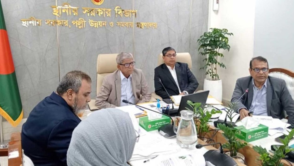 জনগণের ট্যাক্সে চলি, জবাবদিহিতা নৈতিক দায়িত্ব: ফখরুল