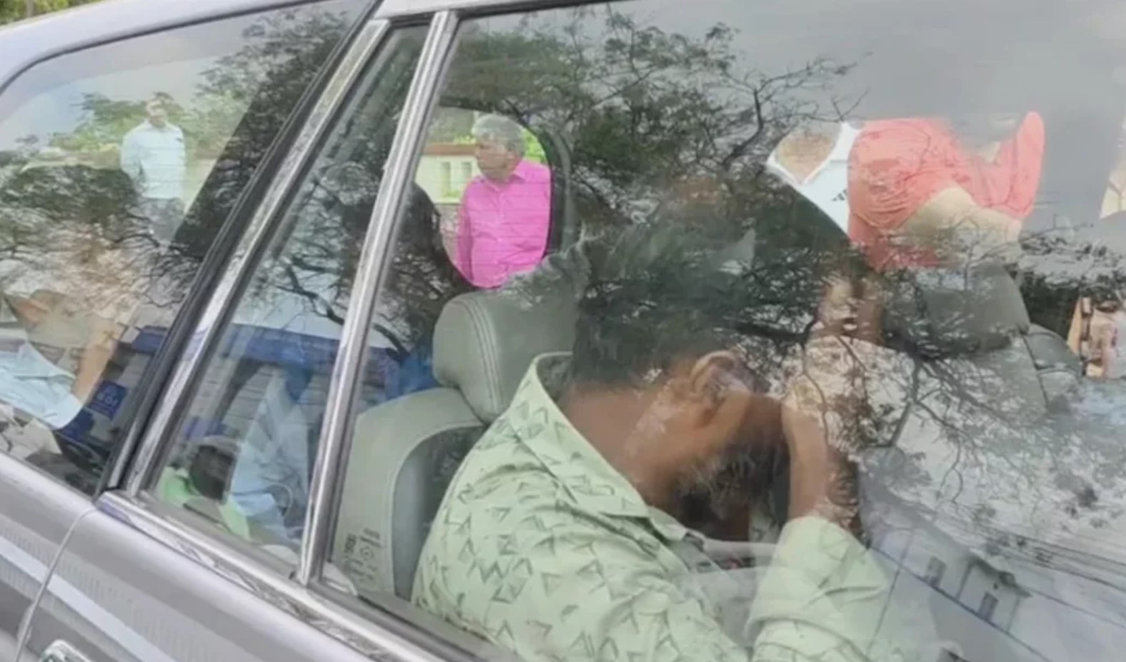 দিল্লিতে বড় হামলার ছক: তামিলনাড়ু ও পশ্চিমবঙ্গ থেকে বাংলাদেশিসহ গ্রেপ্তার ৮