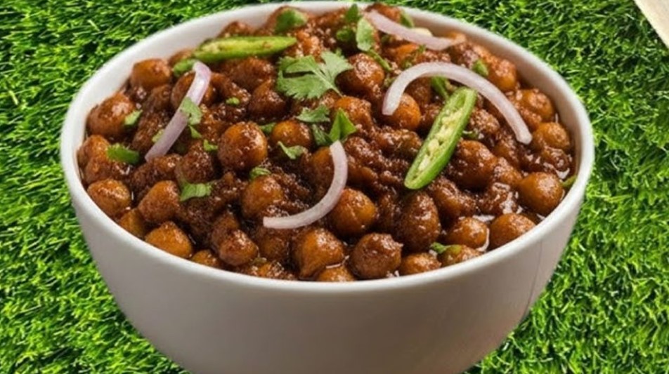 ইফতারে ছোলার স্বাদ বাড়াতে চান? ট্রাই করুন এই বিশেষ সিক্রেট রেসিপি