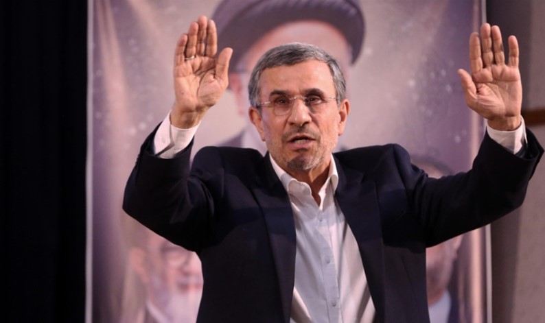 মৃত্যু গুজব উড়িয়ে দিলেন আহমাদিনেজাদ: নিরাপদ আছেন সাবেক প্রেসিডেন্ট